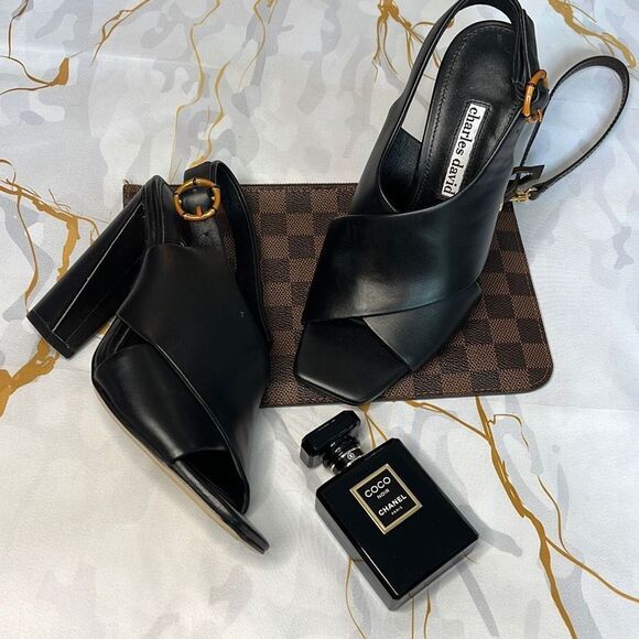 Draft Listing - Picture 2 of 7